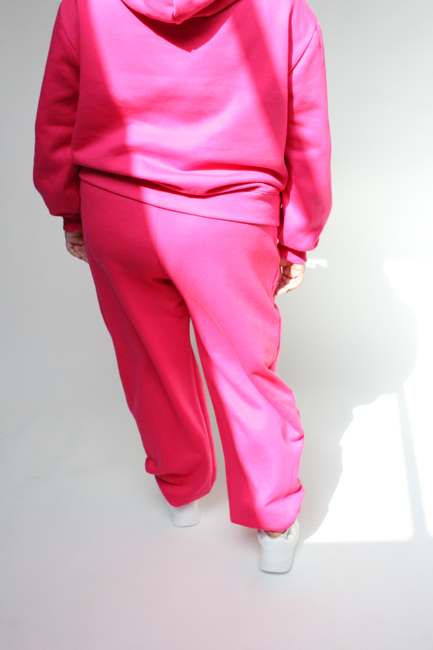 *PRE-ORDER* Lennox Joggers - Fuchsia